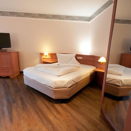 Parkhotel Altmuehltal Gunzenhausen Δωμάτιο φωτογραφία